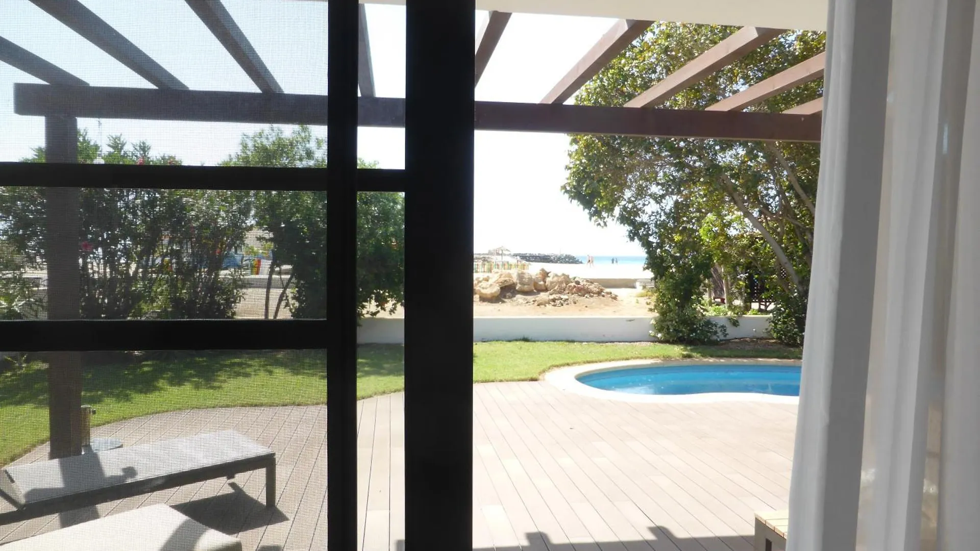 Villa Beachvilla Frontline Santa Maria