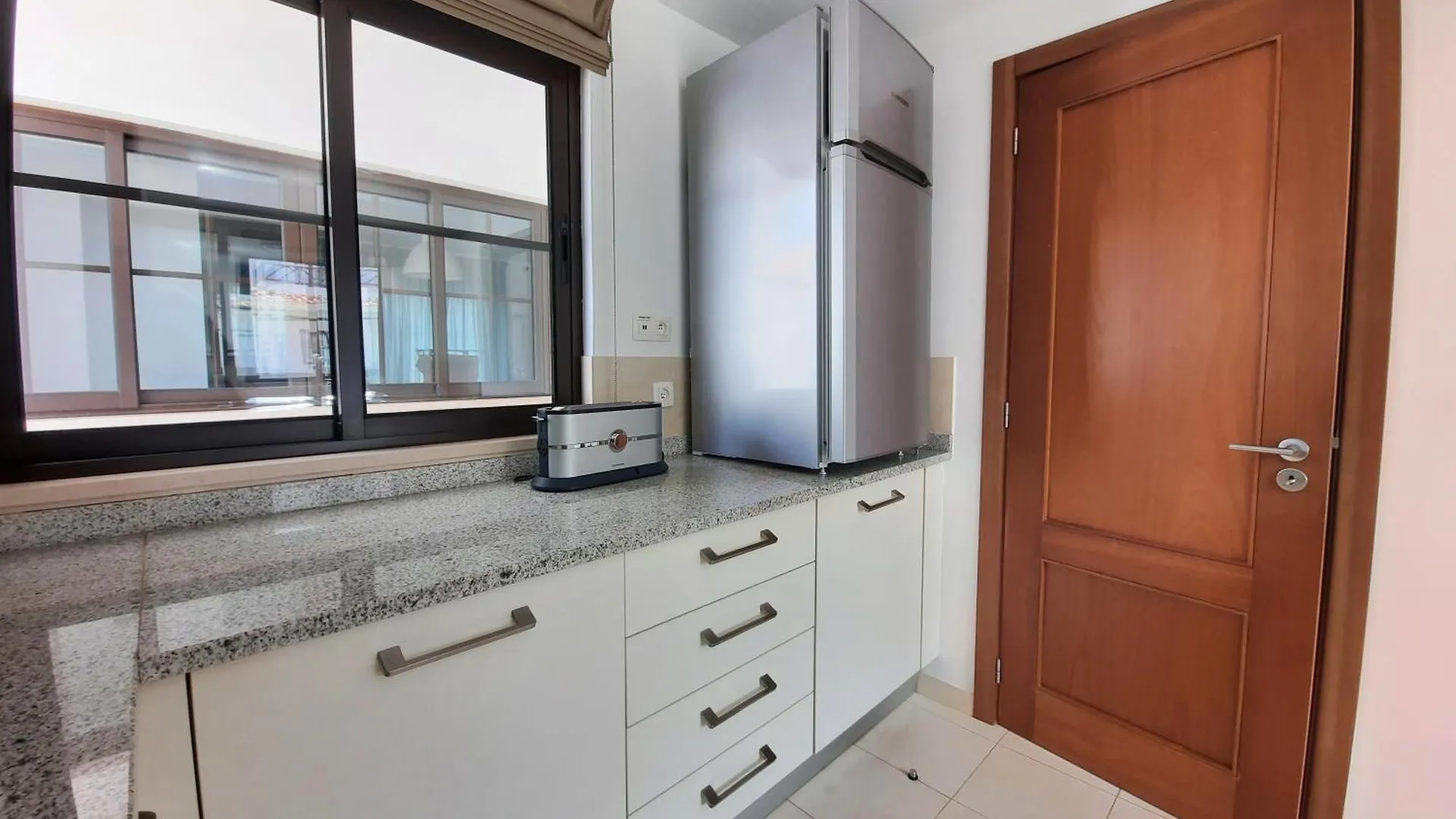 Beachvilla Frontline Santa Maria